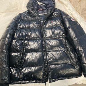 New Tommy Hilfiger puffy jacket . 2XL